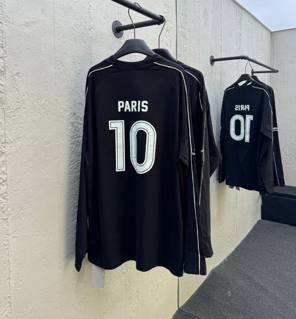 Balenciaga ‘Manchester United’ Milano Football Jersey Long Sleeve