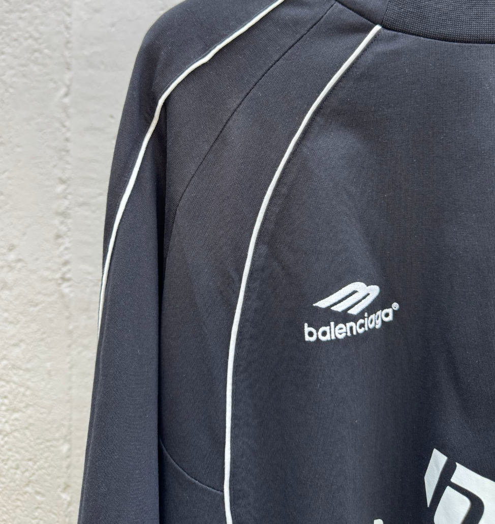 Balenciaga ‘Manchester United’ Milano Football Jersey Long Sleeve