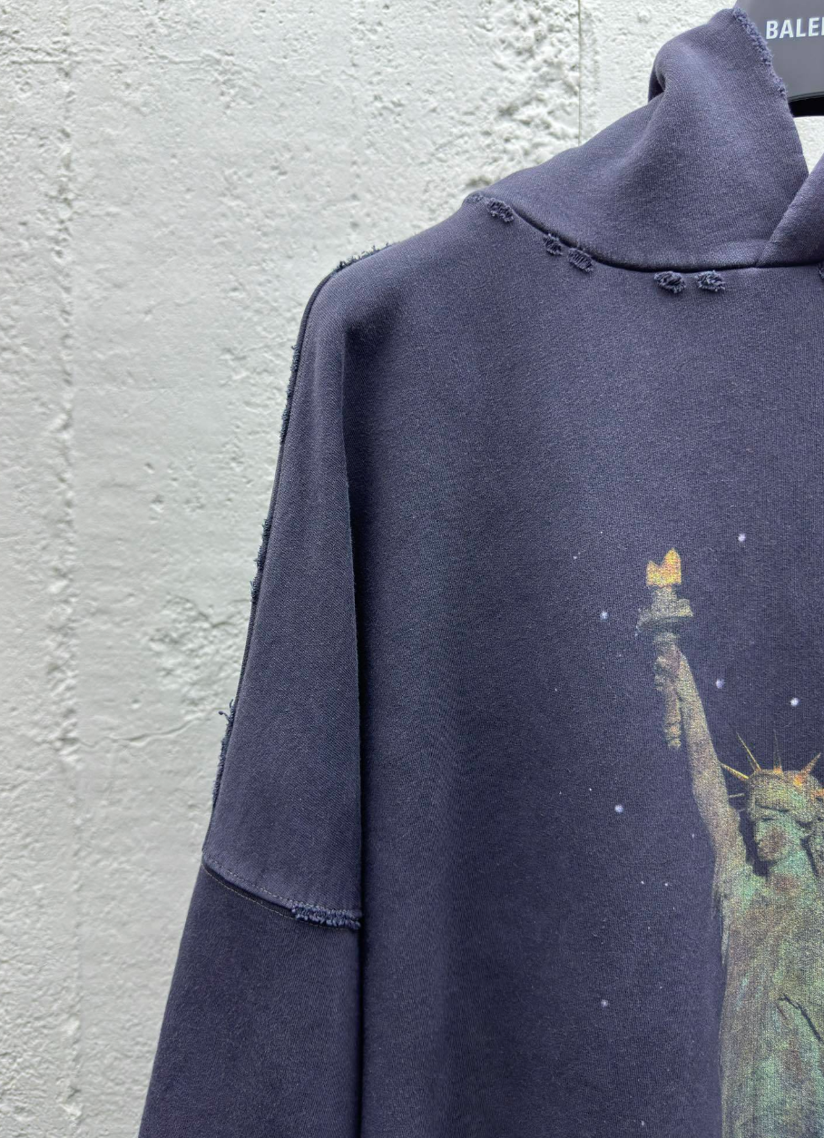 Balenciaga Paris Liberty Hoodie Oversized in Black